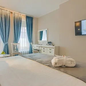 New Era Old Town Bucharest- Parking With Fee Nearby - Not At The ! Hotel