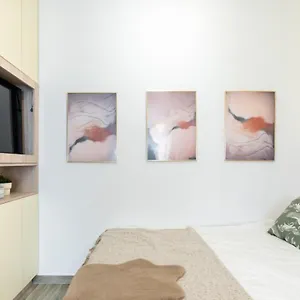 Executive Suites In Center Apartment